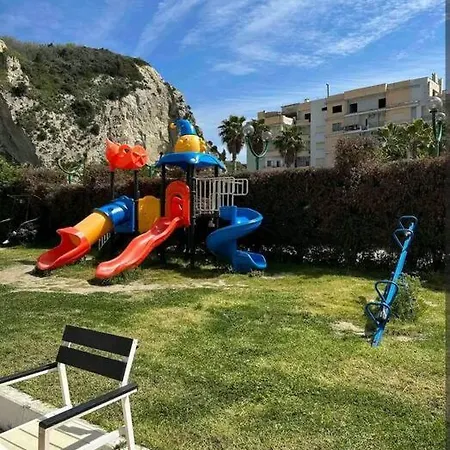- Flat Durres